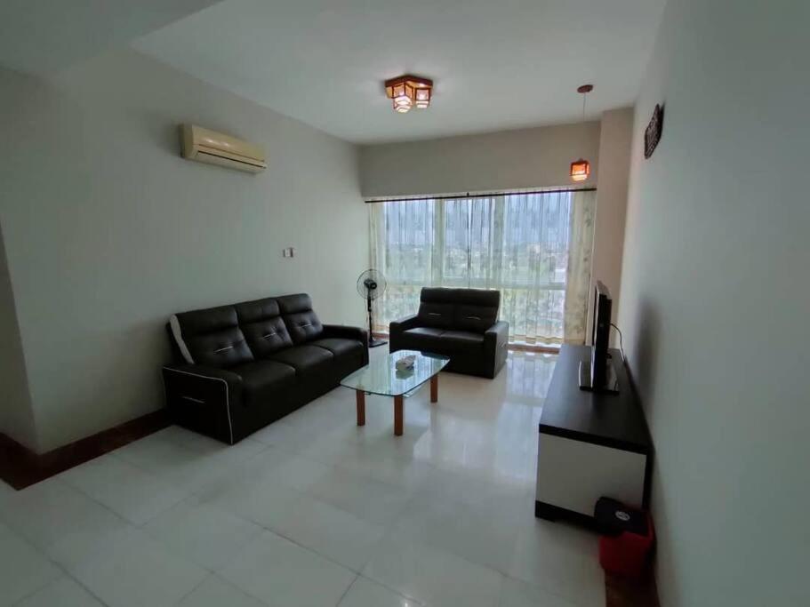 Kuching City 3Bedrooms Apartment Buitenkant foto